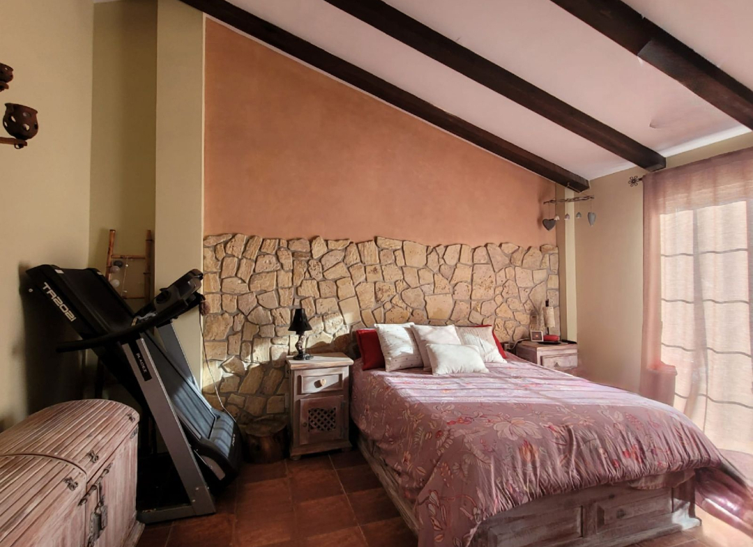 1080